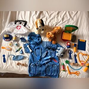 veterinarian play set